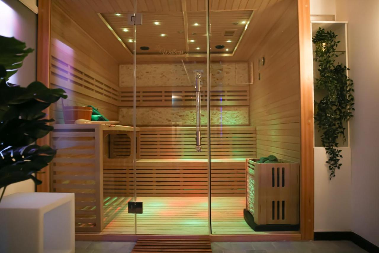 Le Wellness Privatif Hotel Seraing Kültér fotó